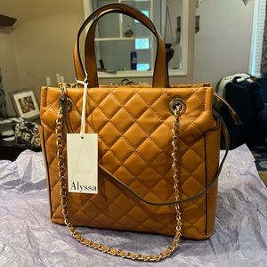 NWT Alyssa 100% Gold HW Brown Vegan Leather Tote!